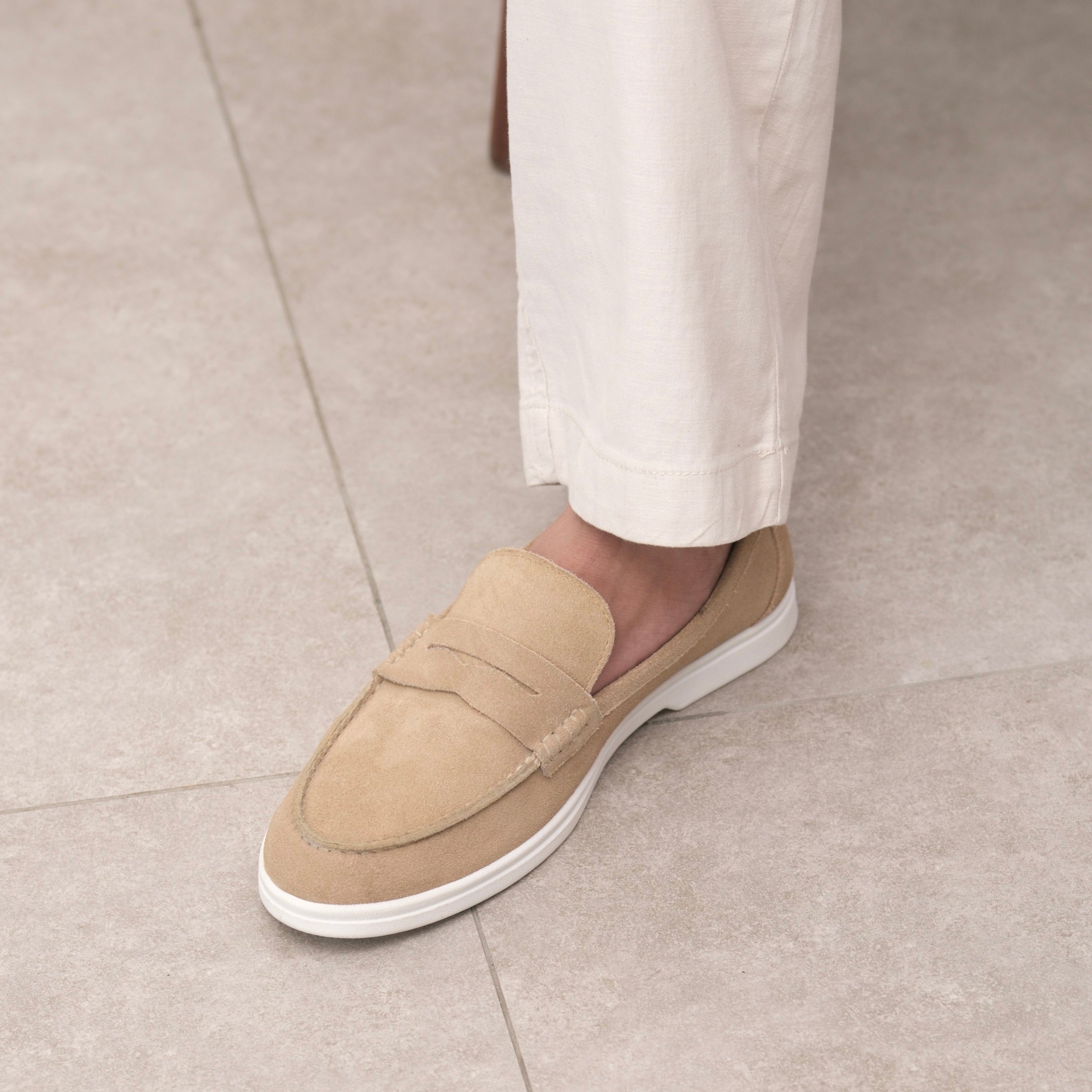SAND BEIGE BELTED LOAFERS