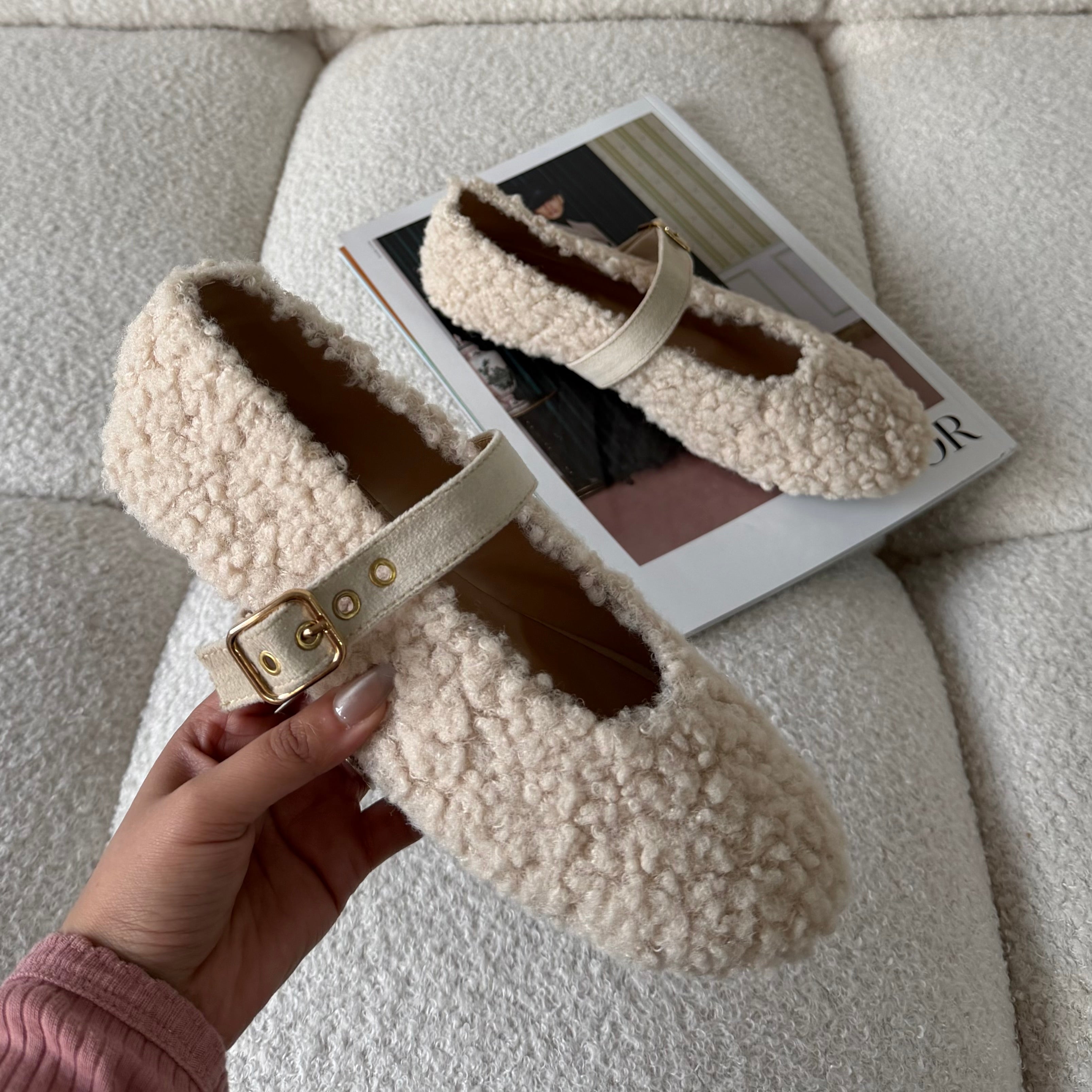 CREAM TEDDY BALLET FLATS