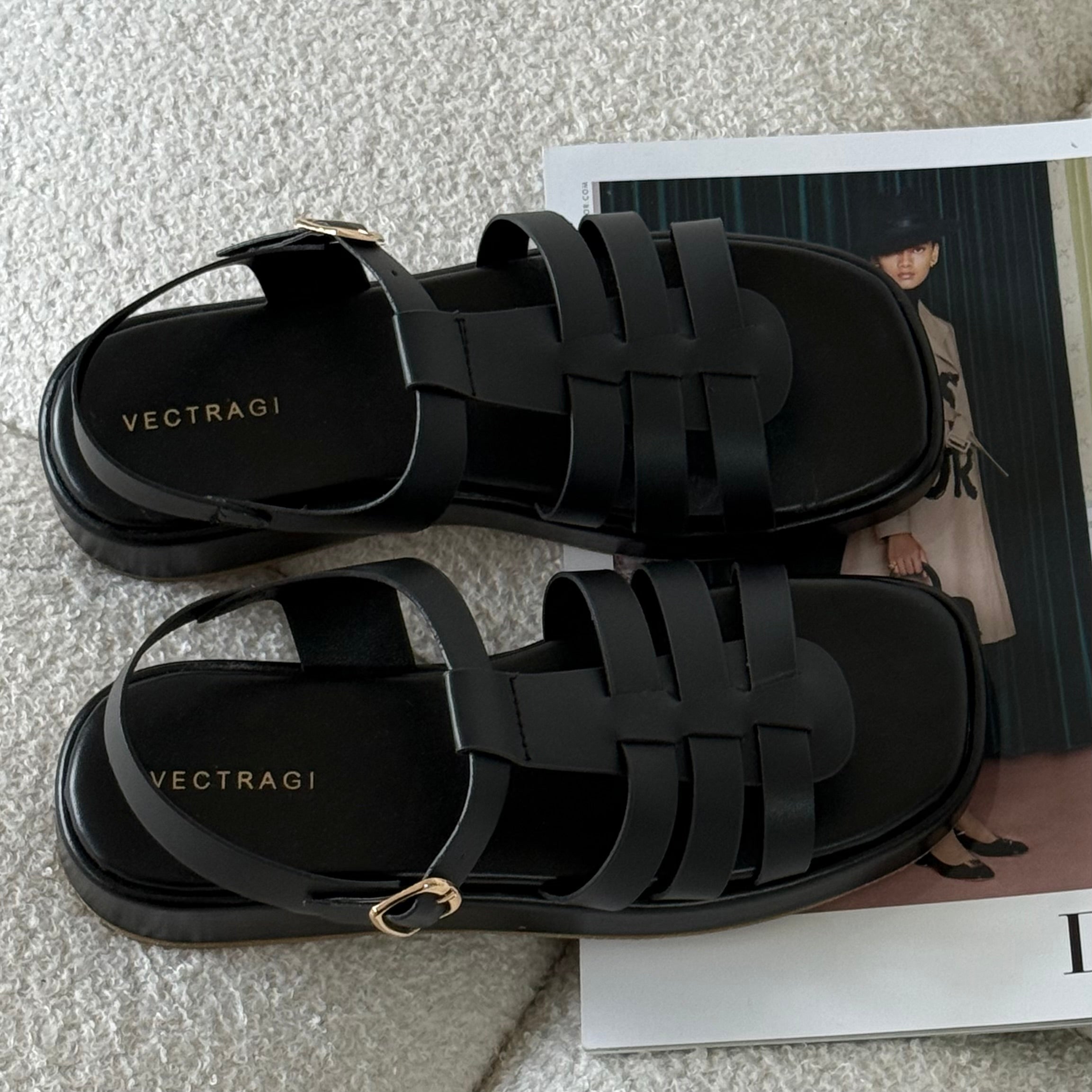 Black fisherman sandals