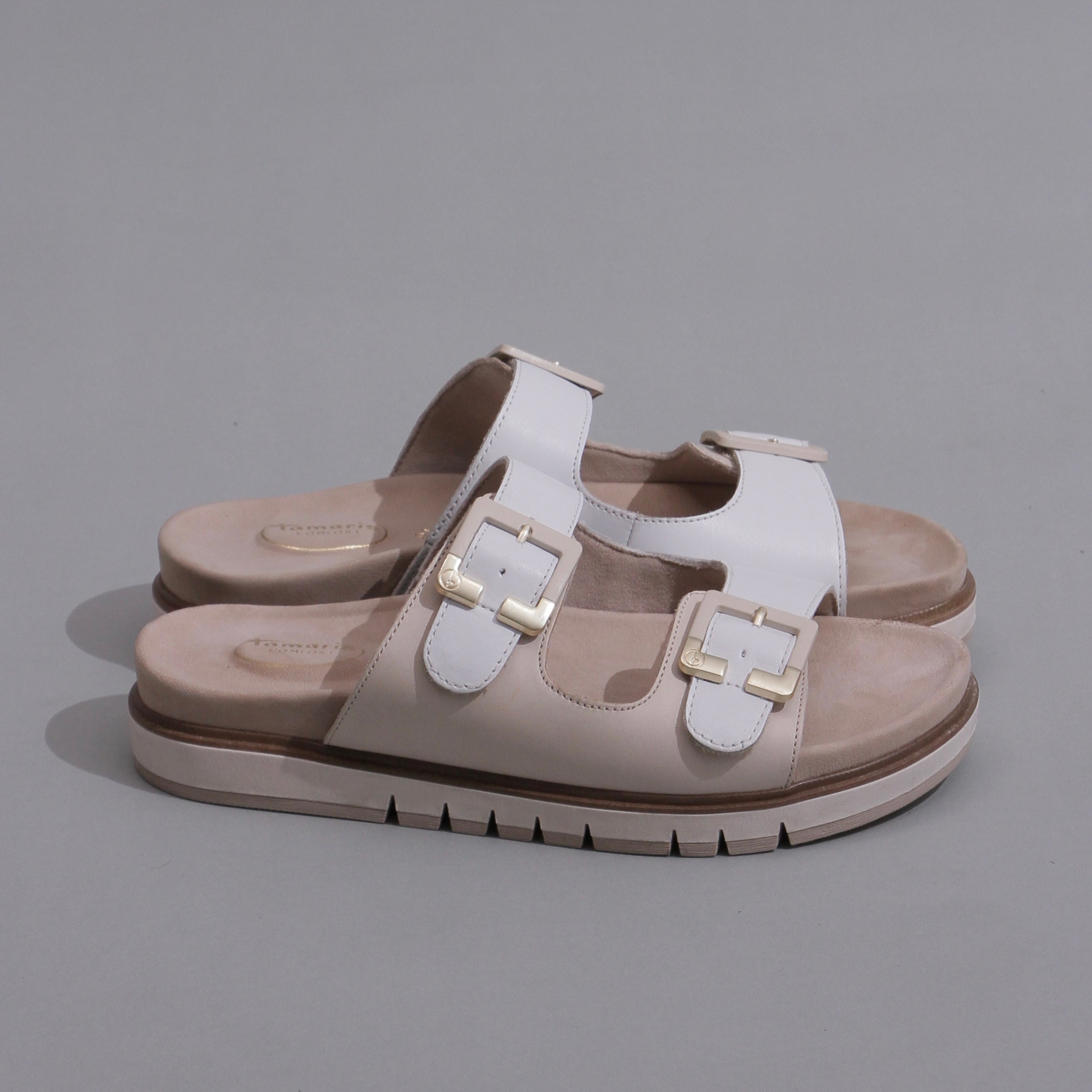 White beige belted cloud sliders