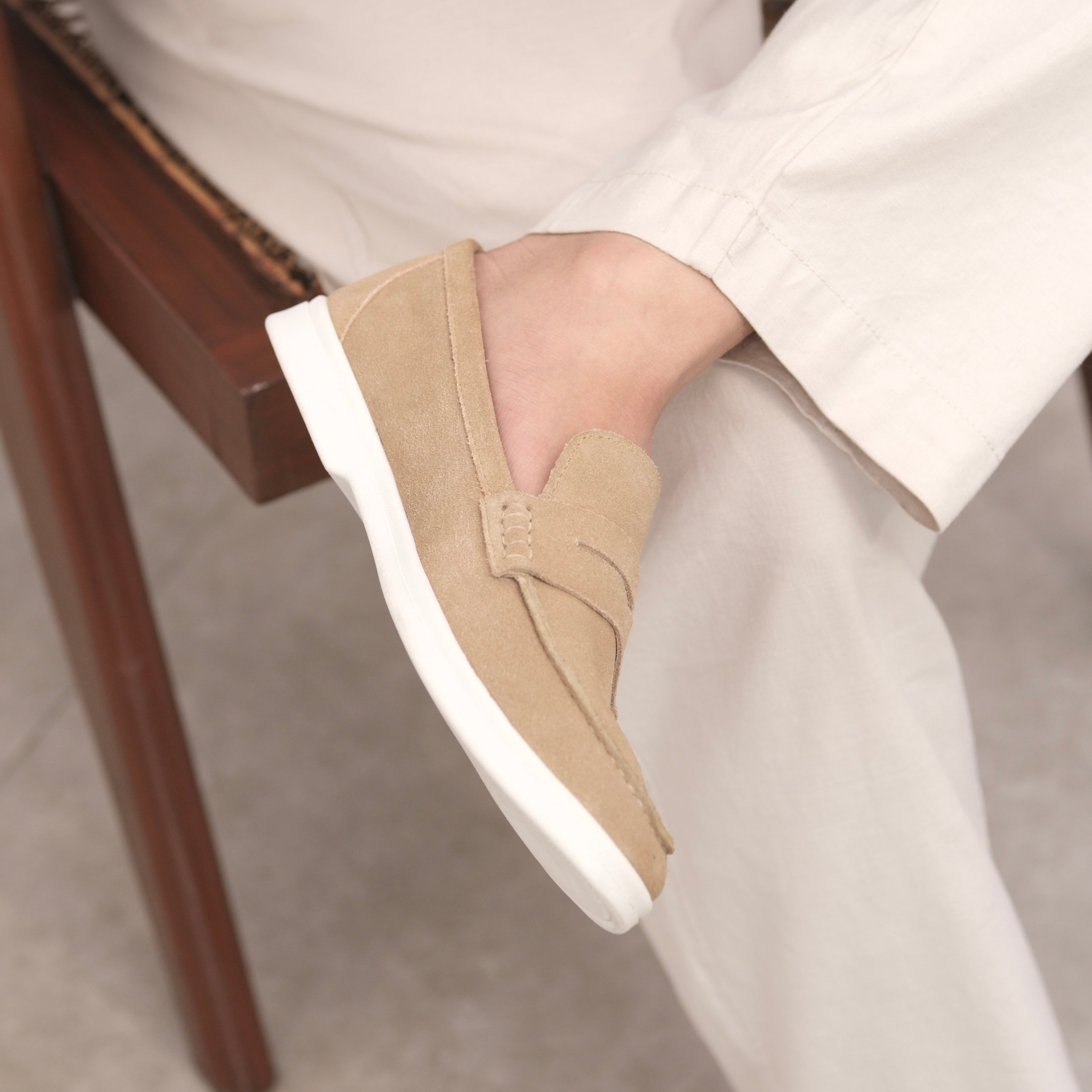 SAND BEIGE BELTED LOAFERS