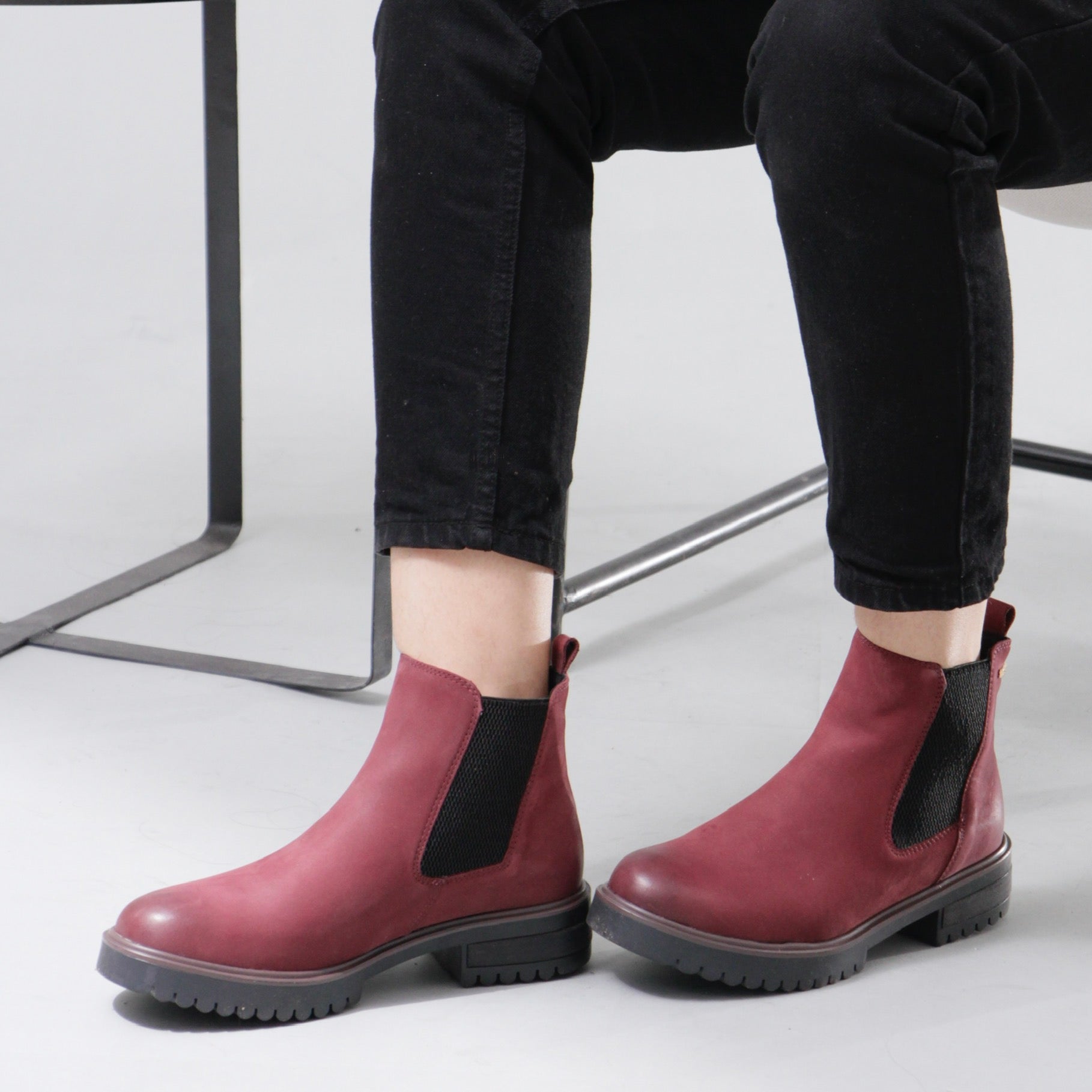 Women Chelsea boots - Vectragi