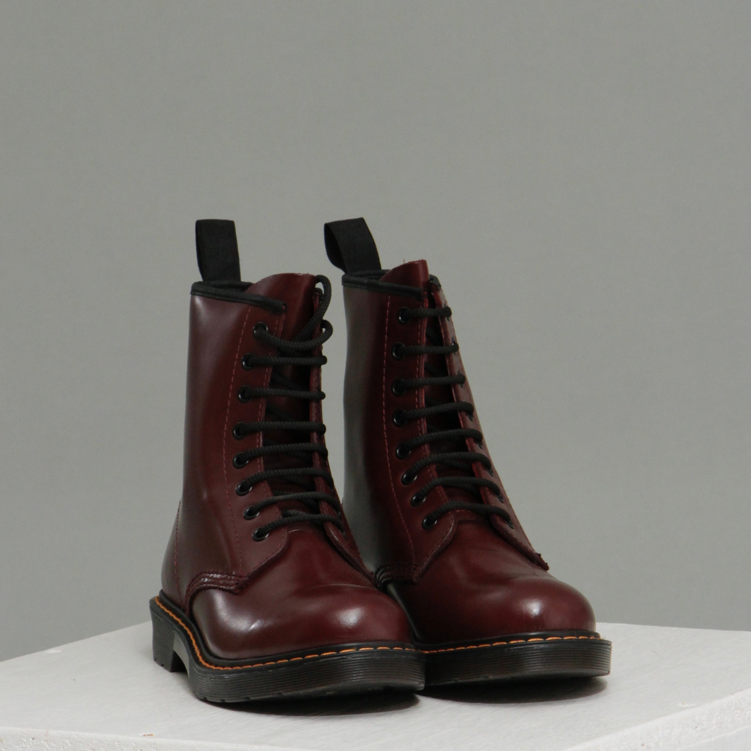 Maroon trendy dr marten lace ups