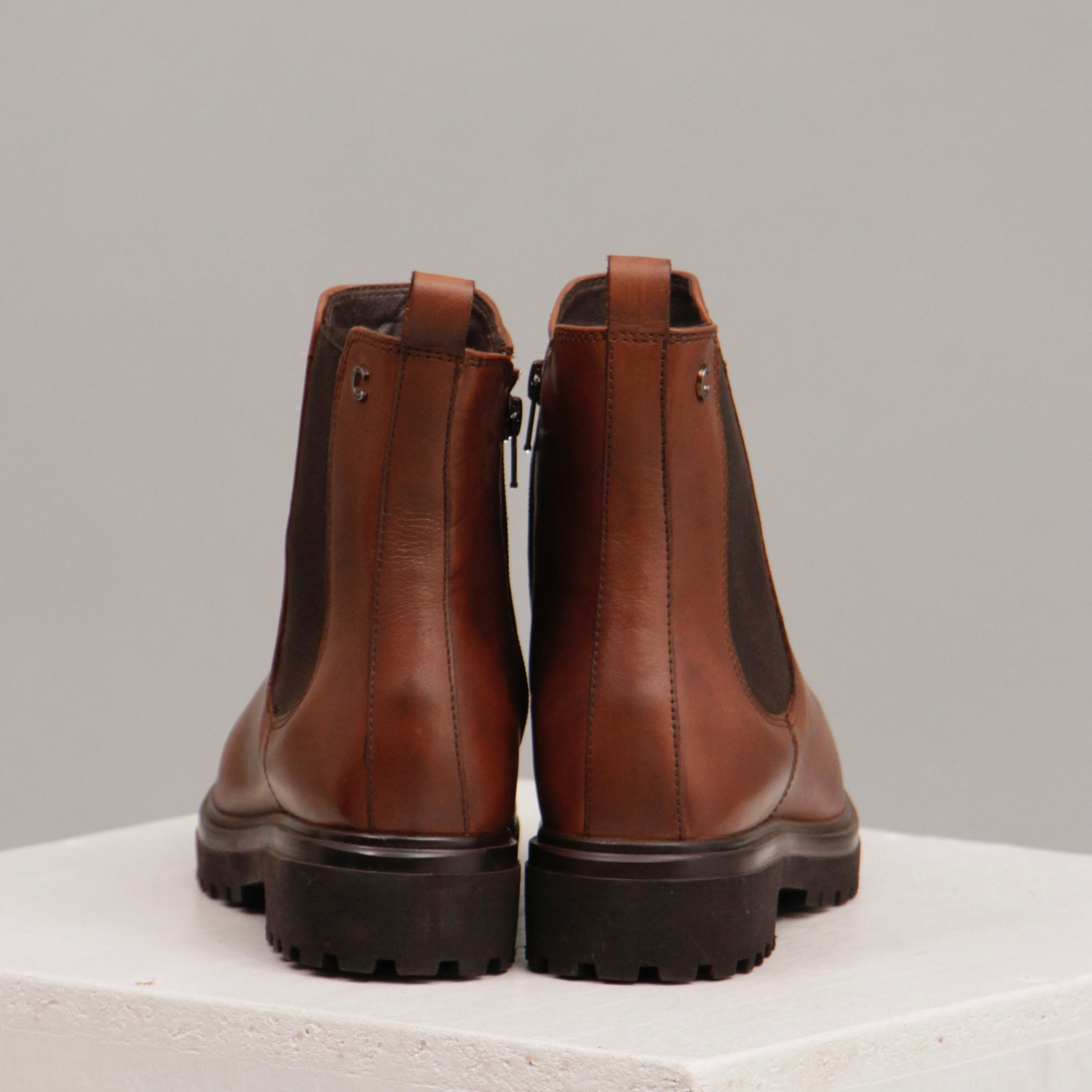 Dark tawny brown zipper chelsea boots