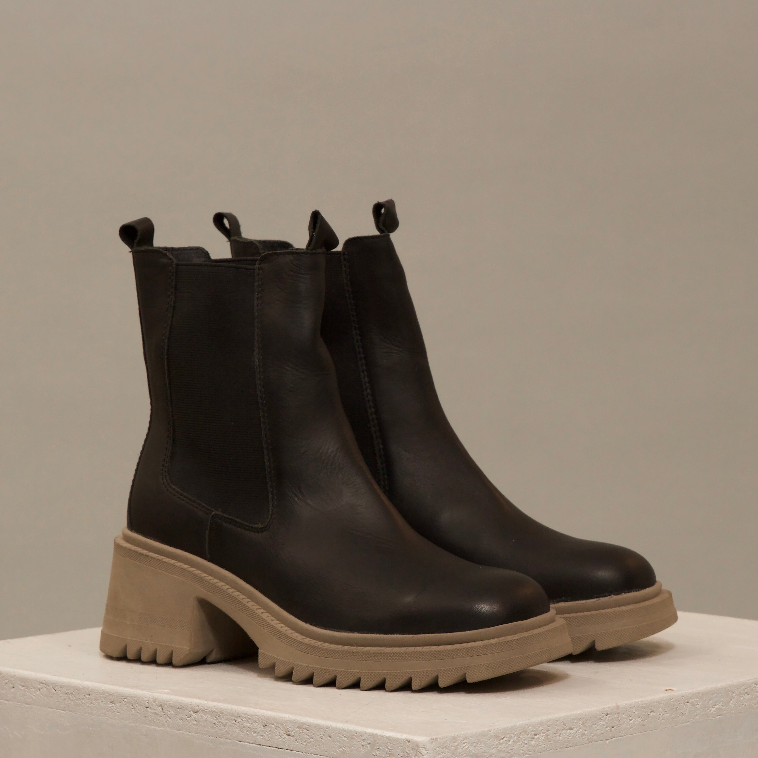 Women Chelsea boots – Vectragi