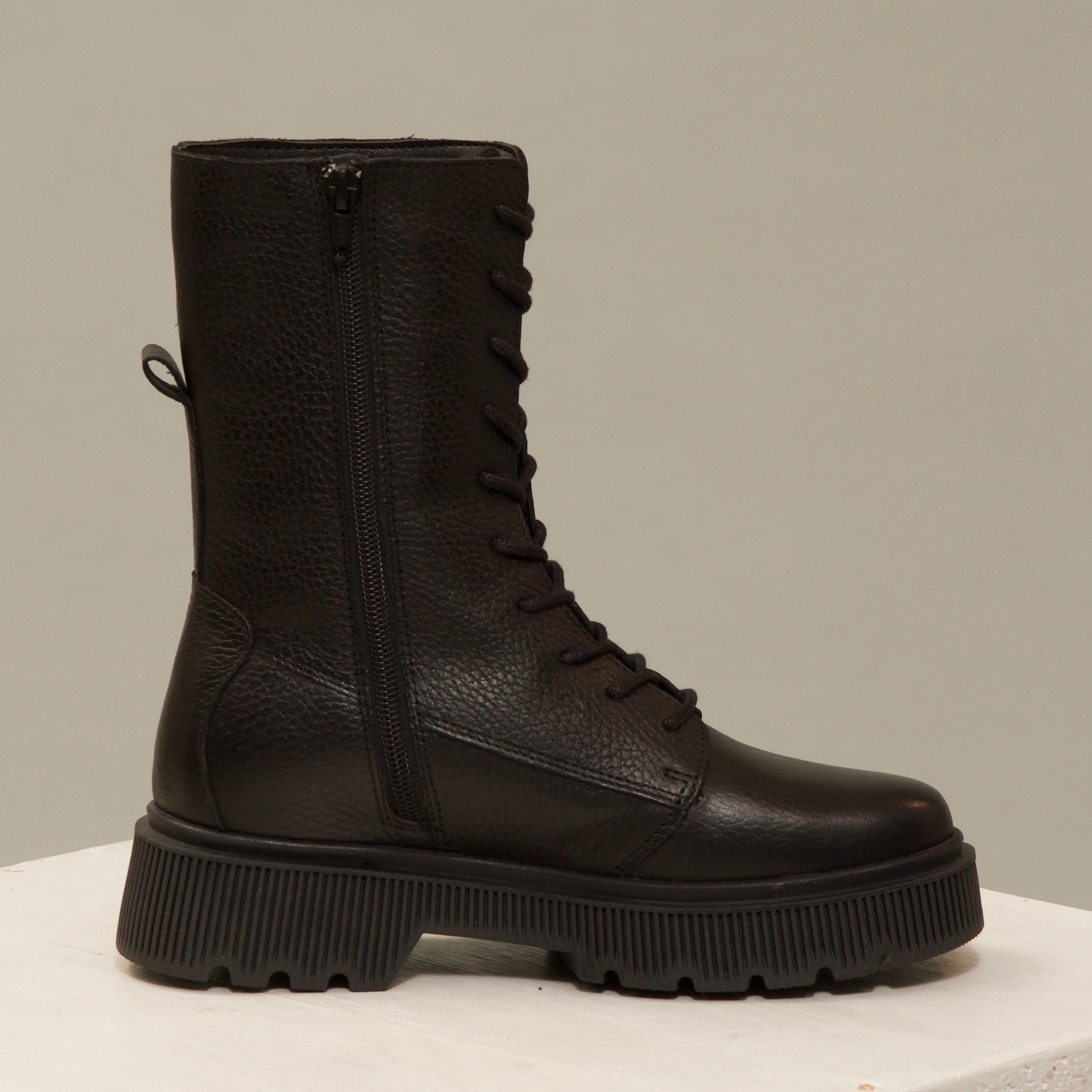 Trendsetter black combat boots