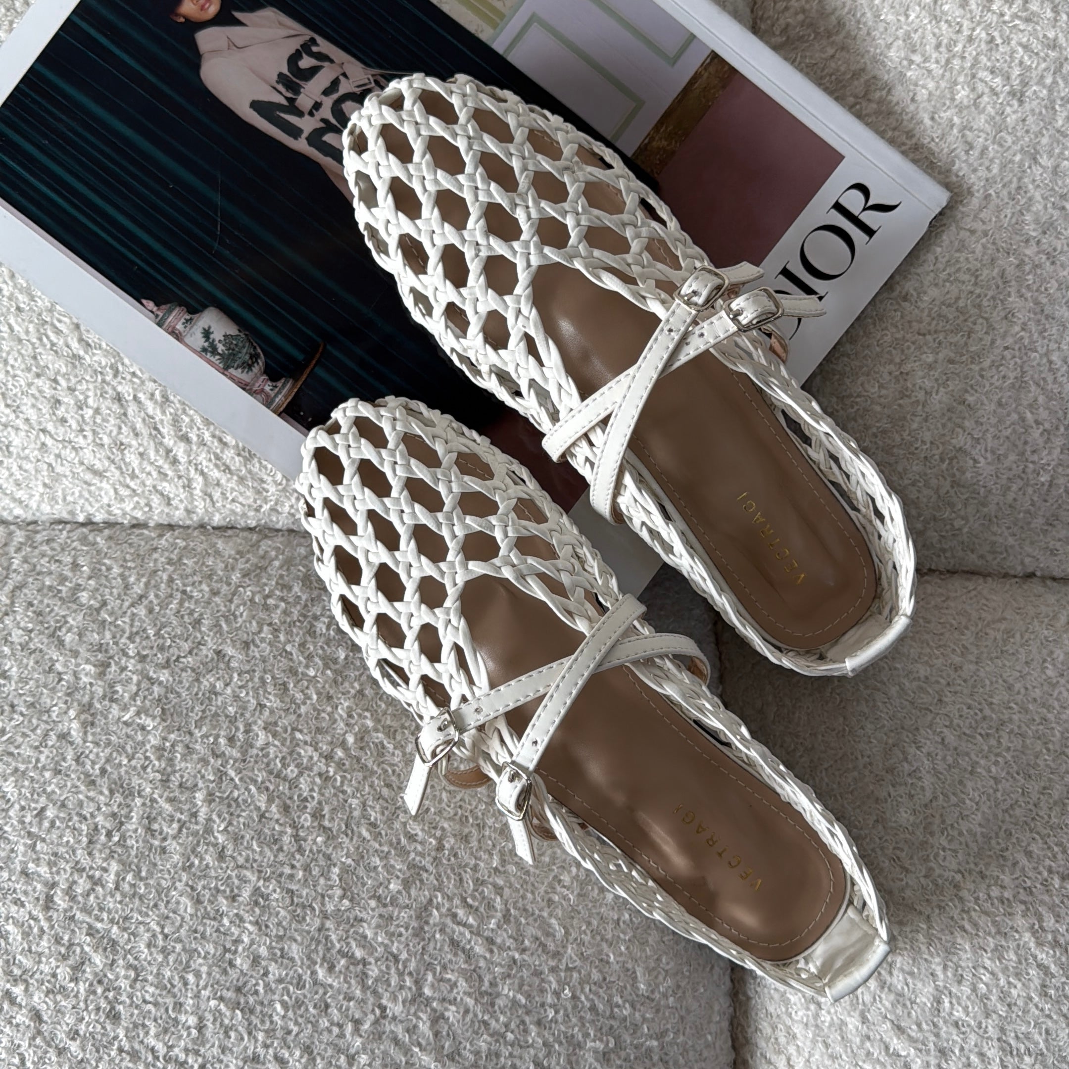WHITE WOVEN FLATS