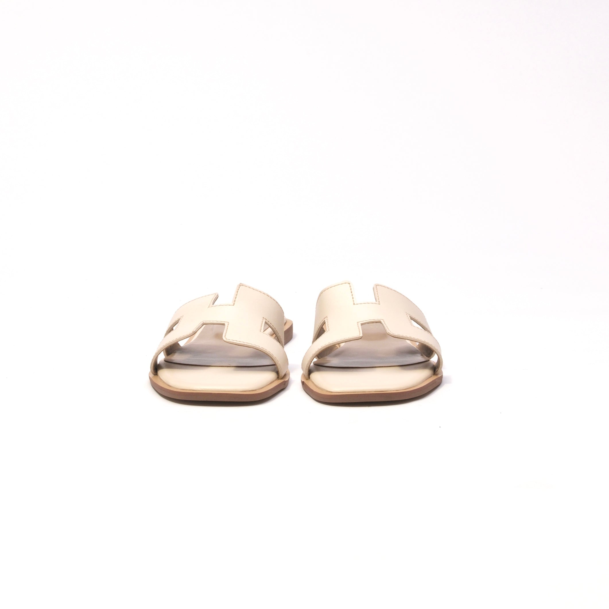 CREAM NOVA FLATS